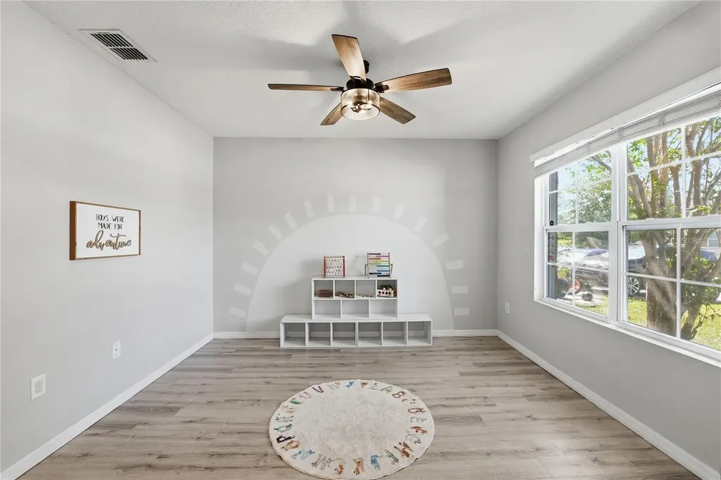 1895 Green Dragon Drive St Cloud FL 34771
