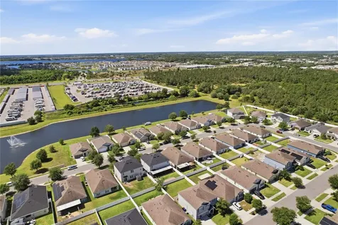 1895 Green Dragon Drive St Cloud FL 34771