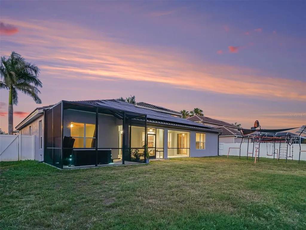 1656 Pinyon Pine Drive Sarasota FL 34240