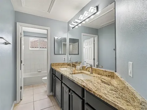 1656 Pinyon Pine Drive Sarasota FL 34240