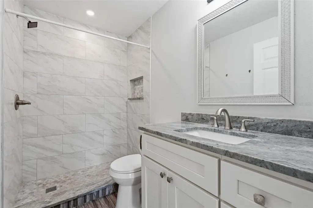 4907 Bradford Lane Tampa FL 33624