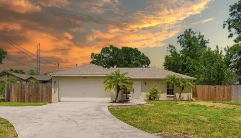 4907 Bradford Lane Tampa FL 33624