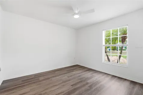 4907 Bradford Lane Tampa FL 33624