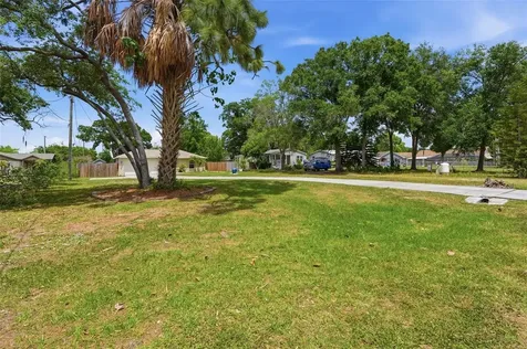 4907 Bradford Lane Tampa FL 33624
