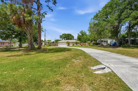 4907 Bradford Lane Tampa FL 33624