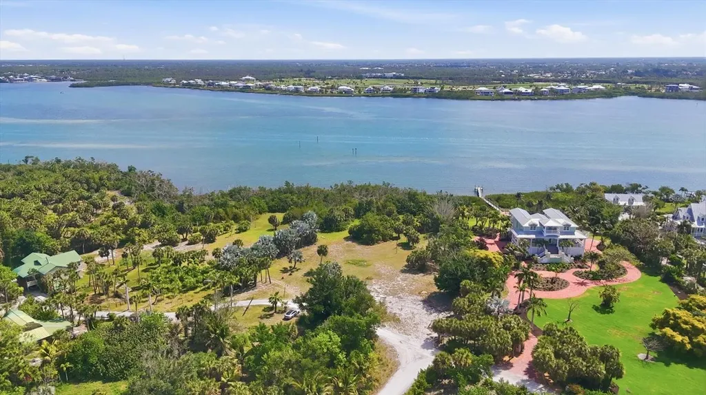 10450 Sunny Dreams Terrace Placida FL 33946