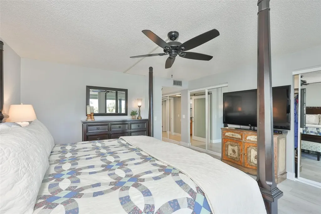 1581 Gulf Boulevard Clearwater Beach FL 33767