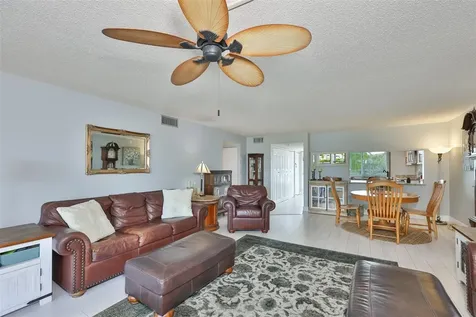 1581 Gulf Boulevard Clearwater Beach FL 33767