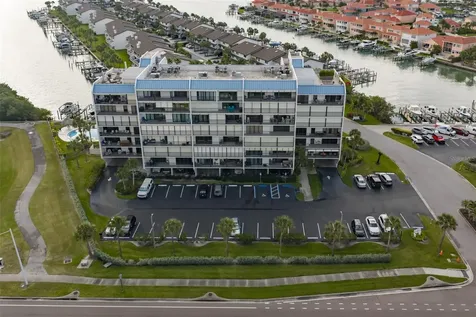 1581 Gulf Boulevard Clearwater Beach FL 33767