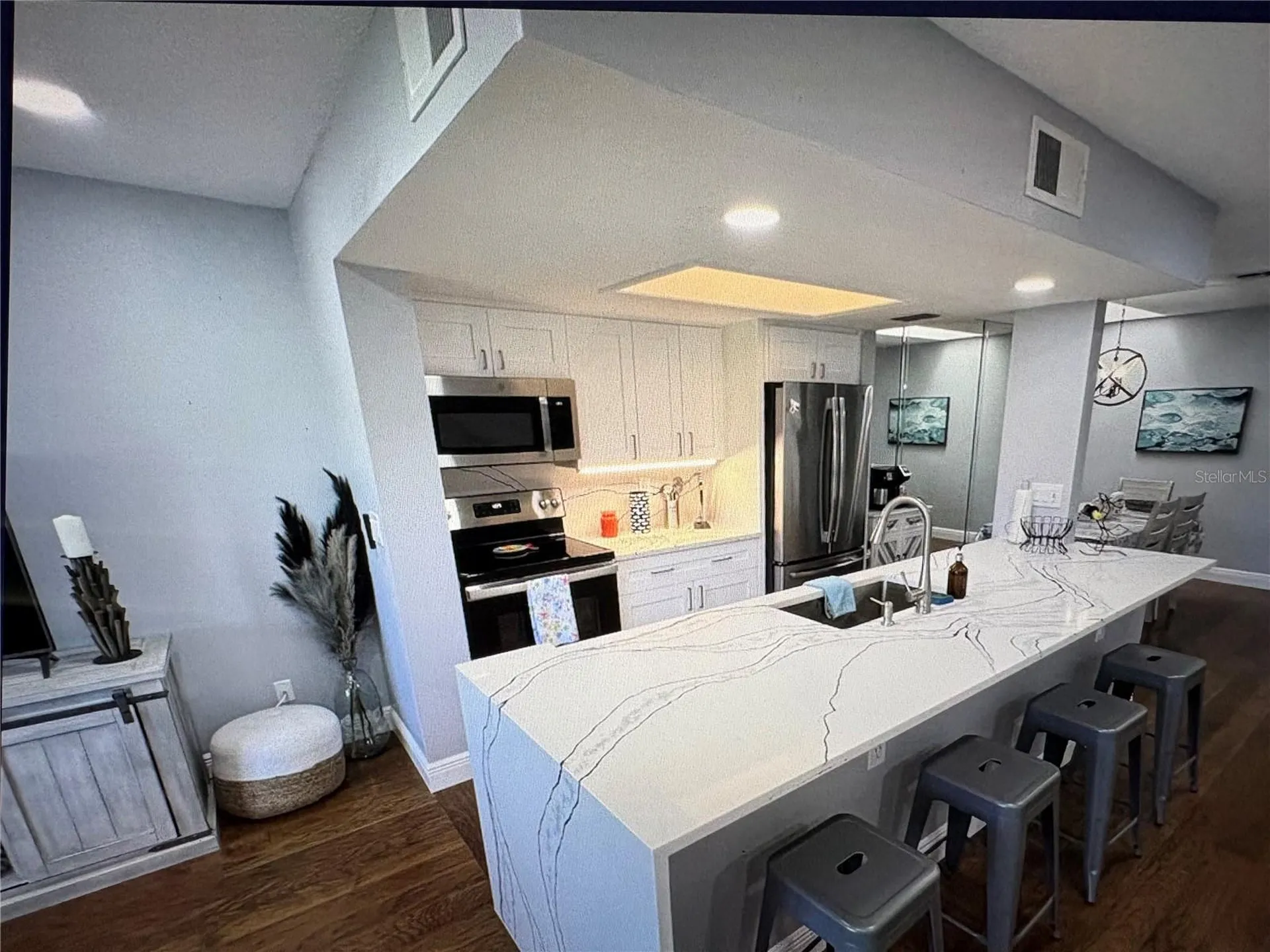 629 Garland Circle Indian Rocks Beach FL 33785