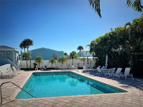 629 Garland Circle Indian Rocks Beach FL 33785