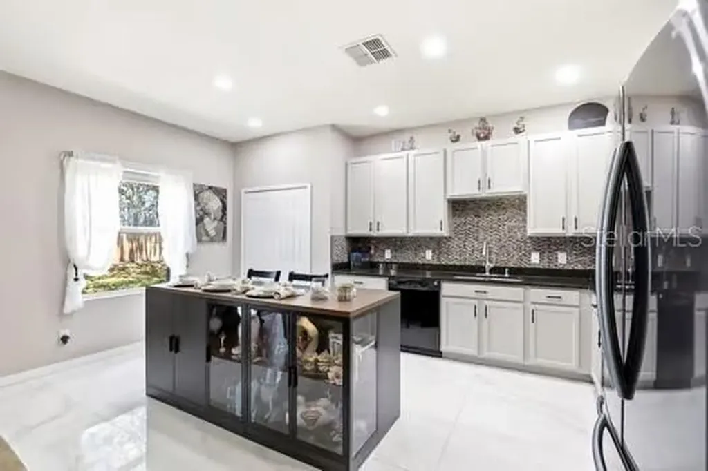 2825 Running Brook Circle Kissimmee FL 34744