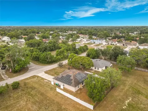 1935 E Anchor Drive Deltona FL 32725