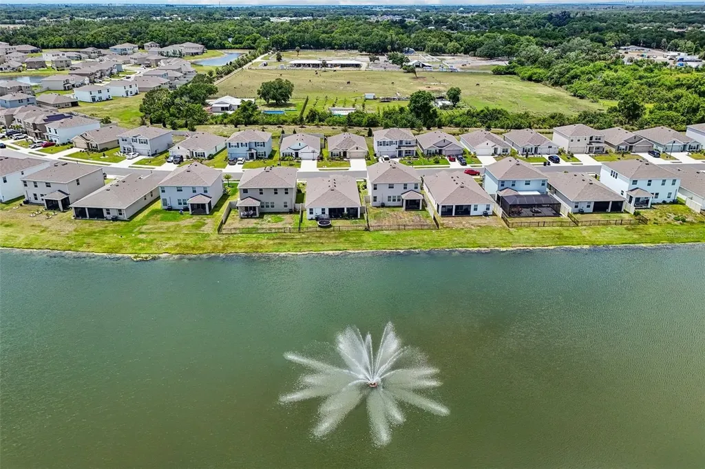 5716 Flagstone Trail Palmetto FL 34221