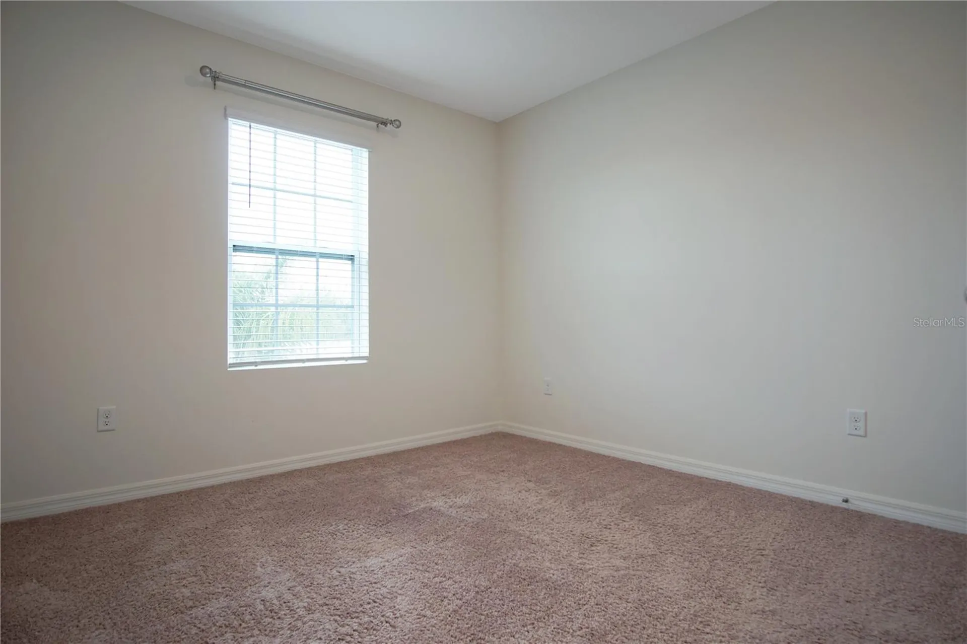 467 Arbor Lakes Drive Davenport FL 33896