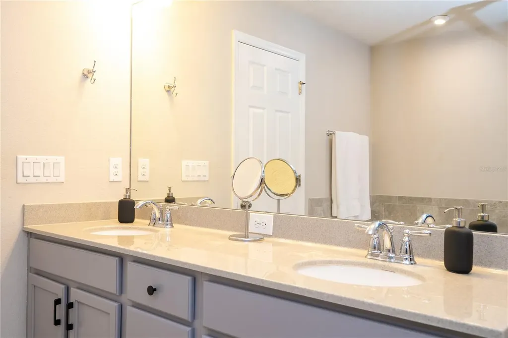 2573 Folio Way Kissimmee FL 34741