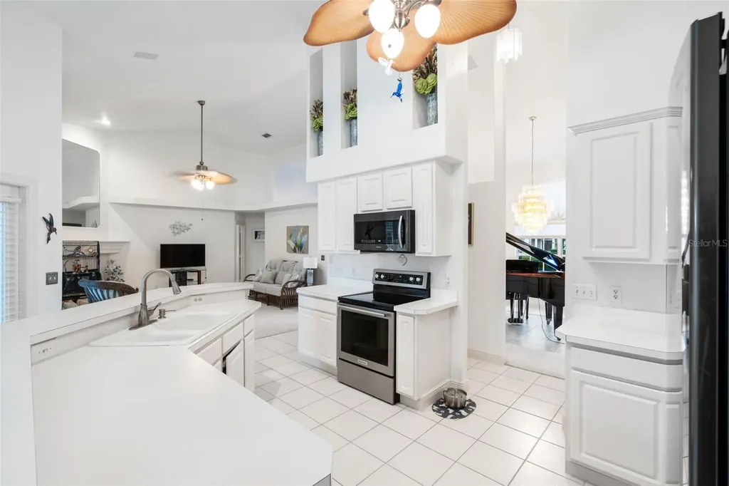13603 Sunset Lakes Circle Winter Garden FL 34787