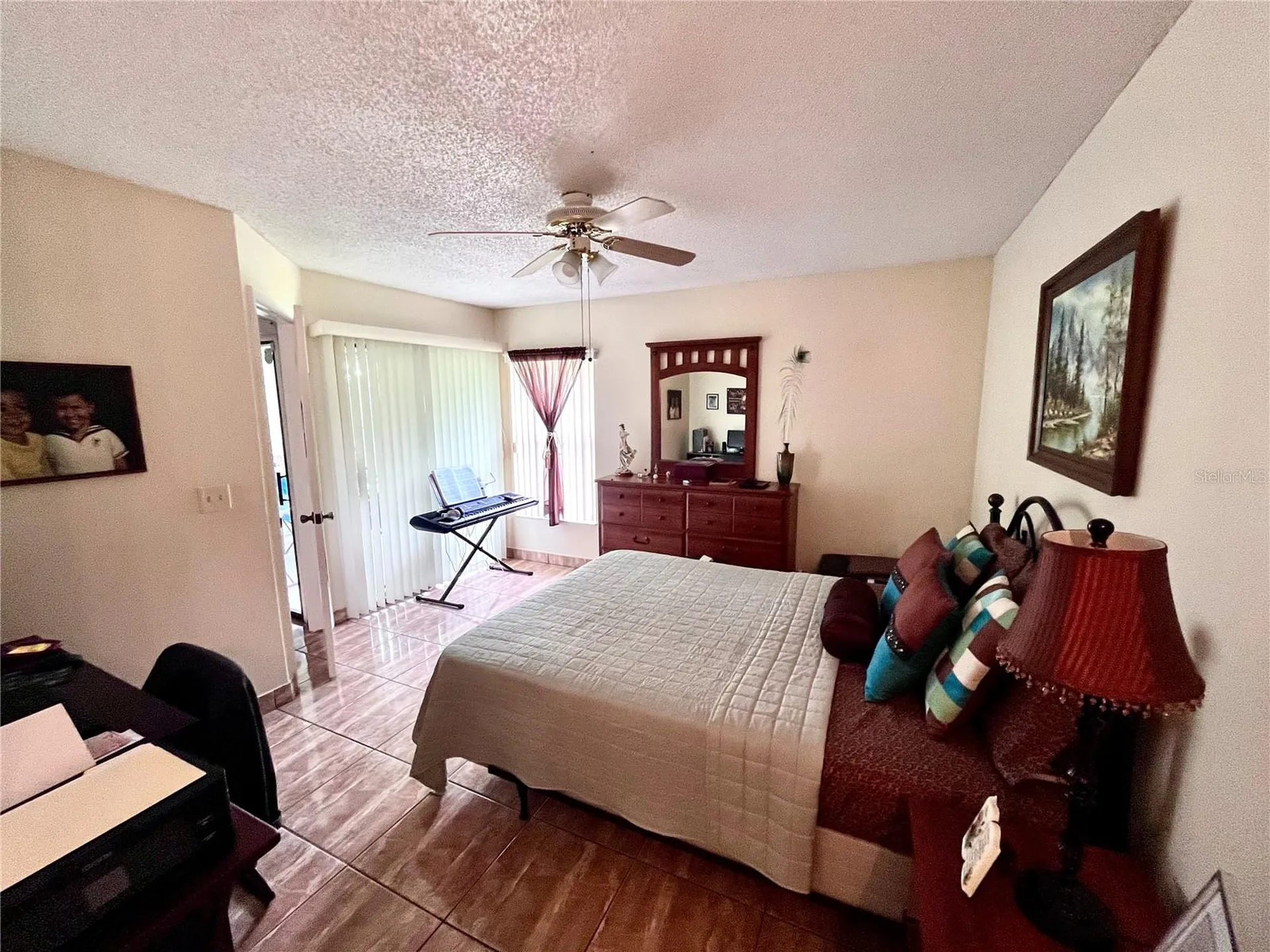 29 Lakepointe Circle Kissimmee FL 34743