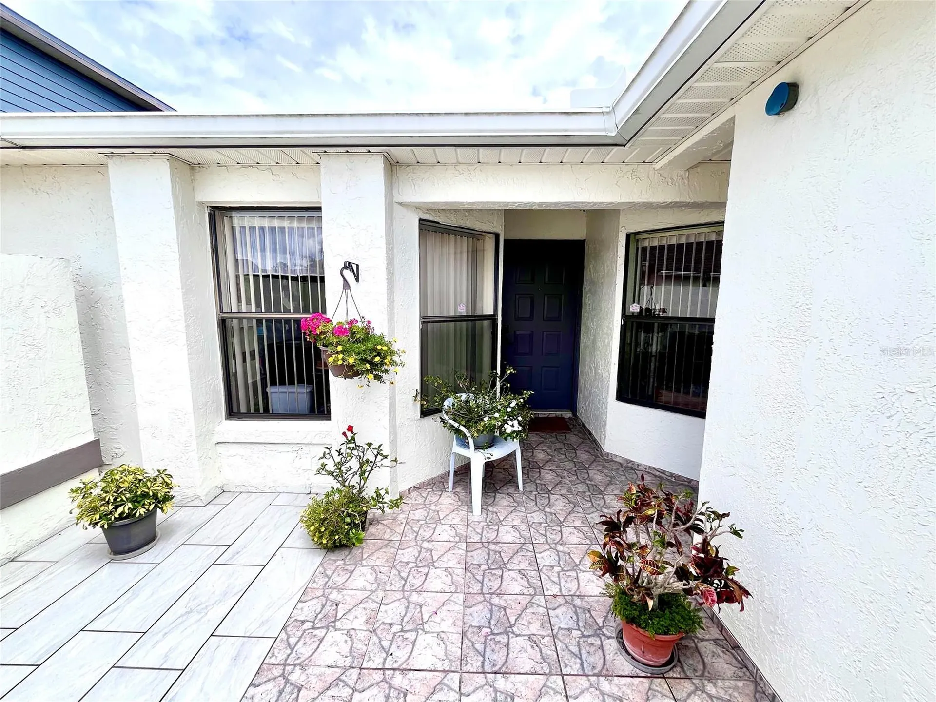 29 Lakepointe Circle Kissimmee FL 34743