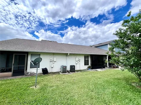 29 Lakepointe Circle Kissimmee FL 34743