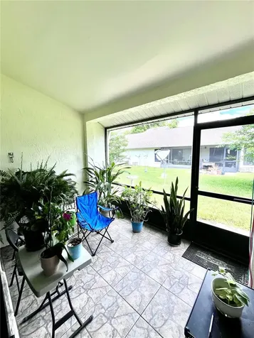 29 Lakepointe Circle Kissimmee FL 34743