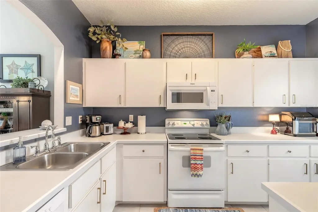 2212 Deerwood Drive New Smyrna Beach FL 32168