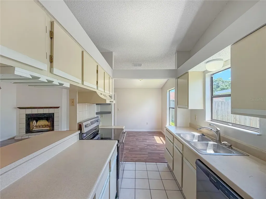 1204 Forestwood Drive Oldsmar FL 34677