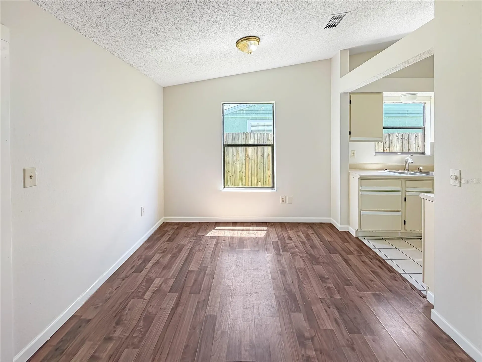 1204 Forestwood Drive Oldsmar FL 34677