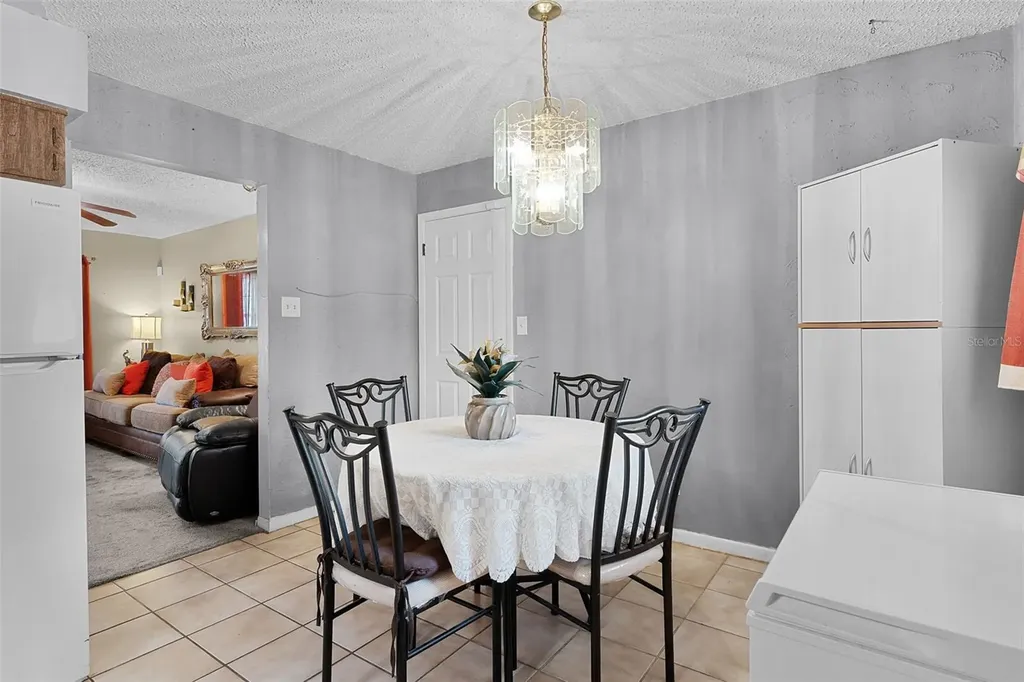 5946 Sr 471 Bushnell FL 33513