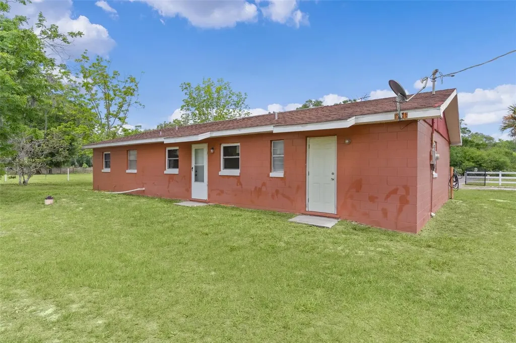 5946 Sr 471 Bushnell FL 33513