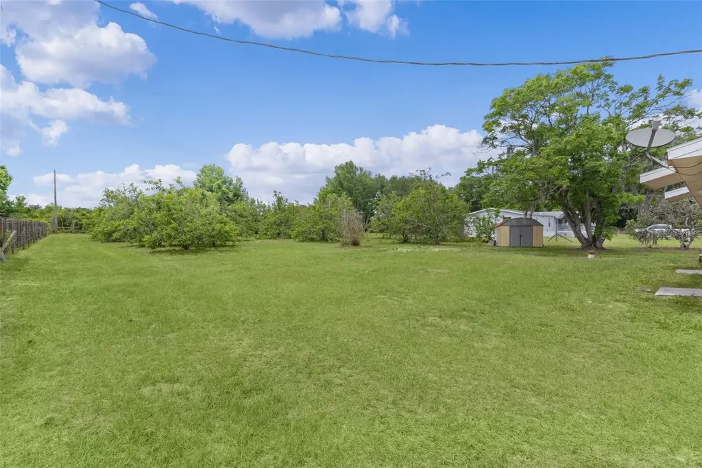 5946 Sr 471 Bushnell FL 33513