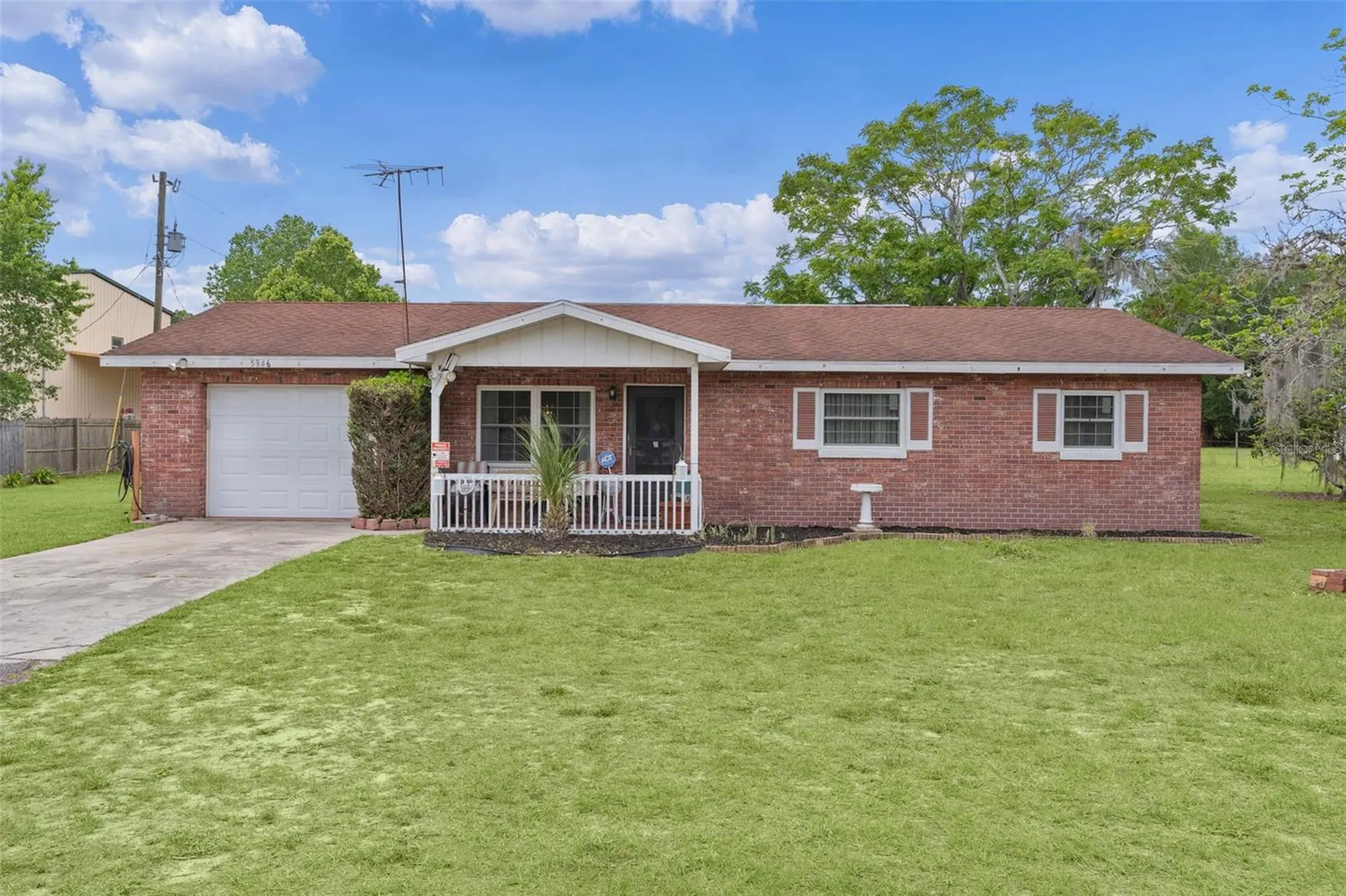 5946 Sr 471 Bushnell FL 33513