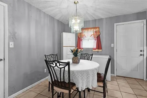 5946 Sr 471 Bushnell FL 33513