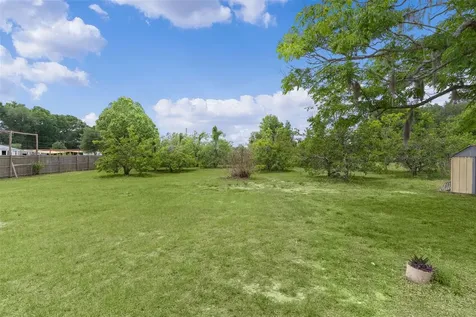 5946 Sr 471 Bushnell FL 33513