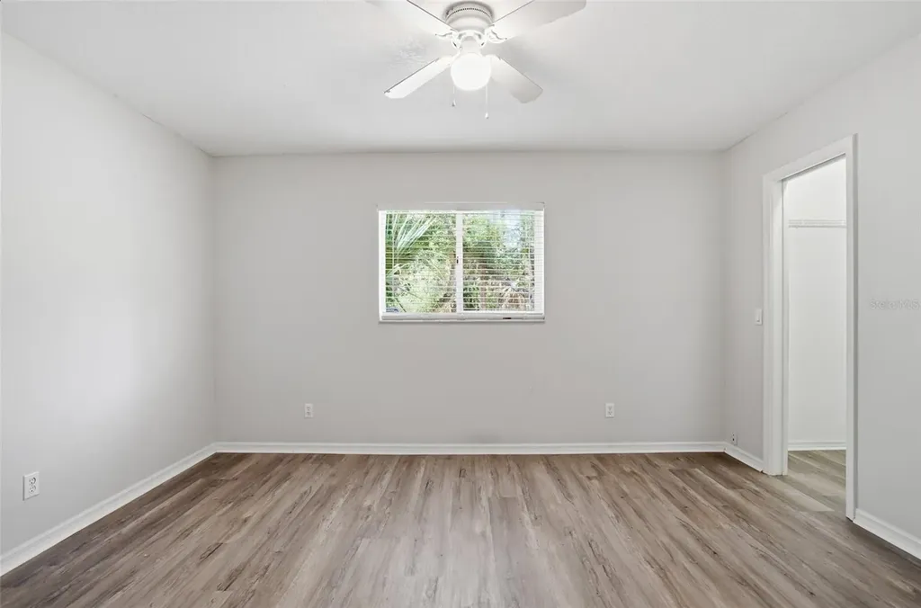 610 Woodview Way Bradenton FL 34212