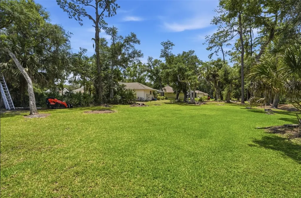 610 Woodview Way Bradenton FL 34212