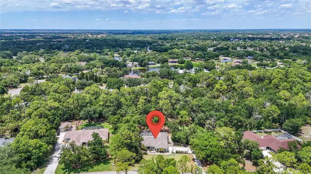 610 Woodview Way Bradenton FL 34212