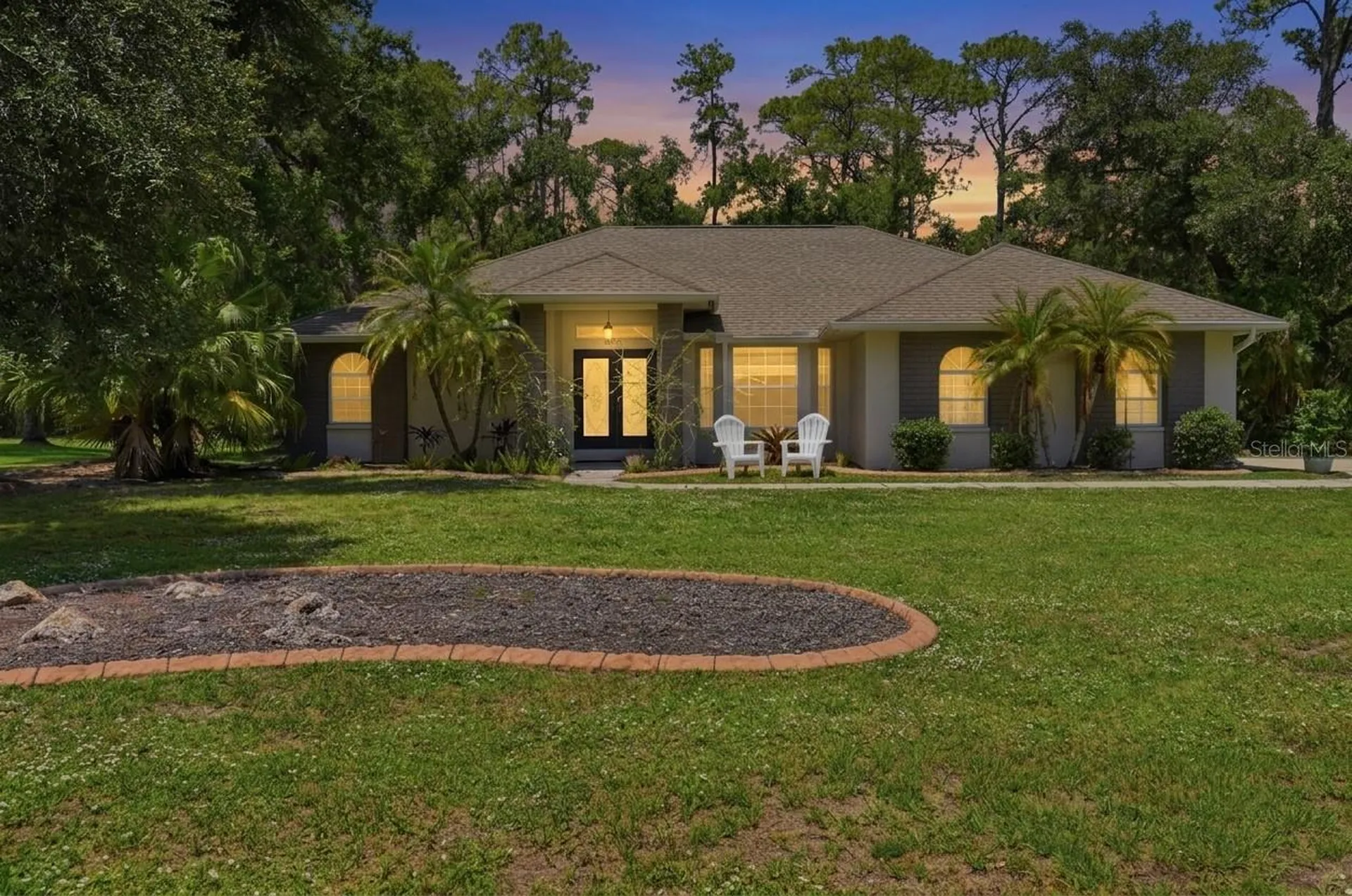 610 Woodview Way Bradenton FL 34212