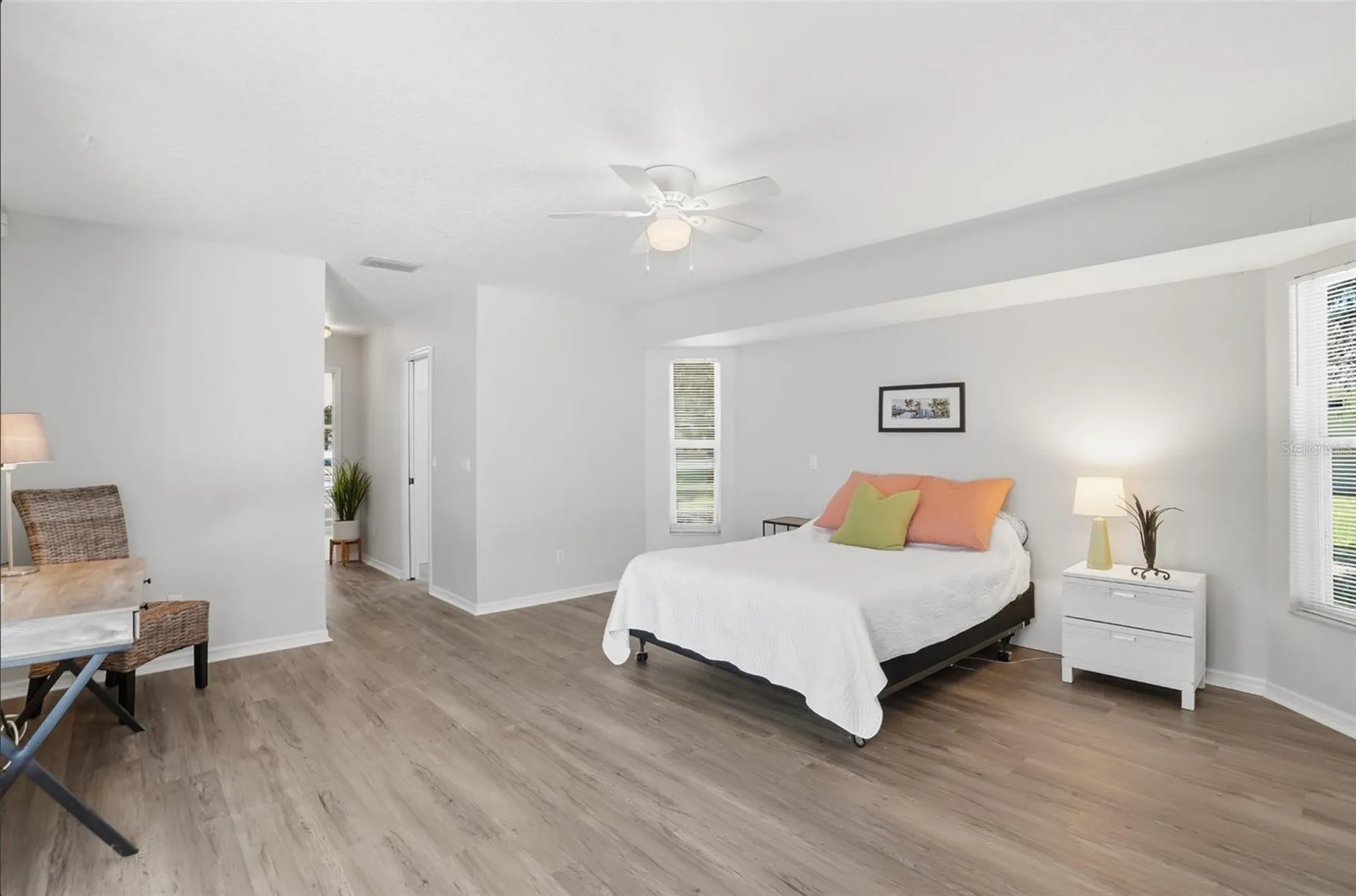 610 Woodview Way Bradenton FL 34212