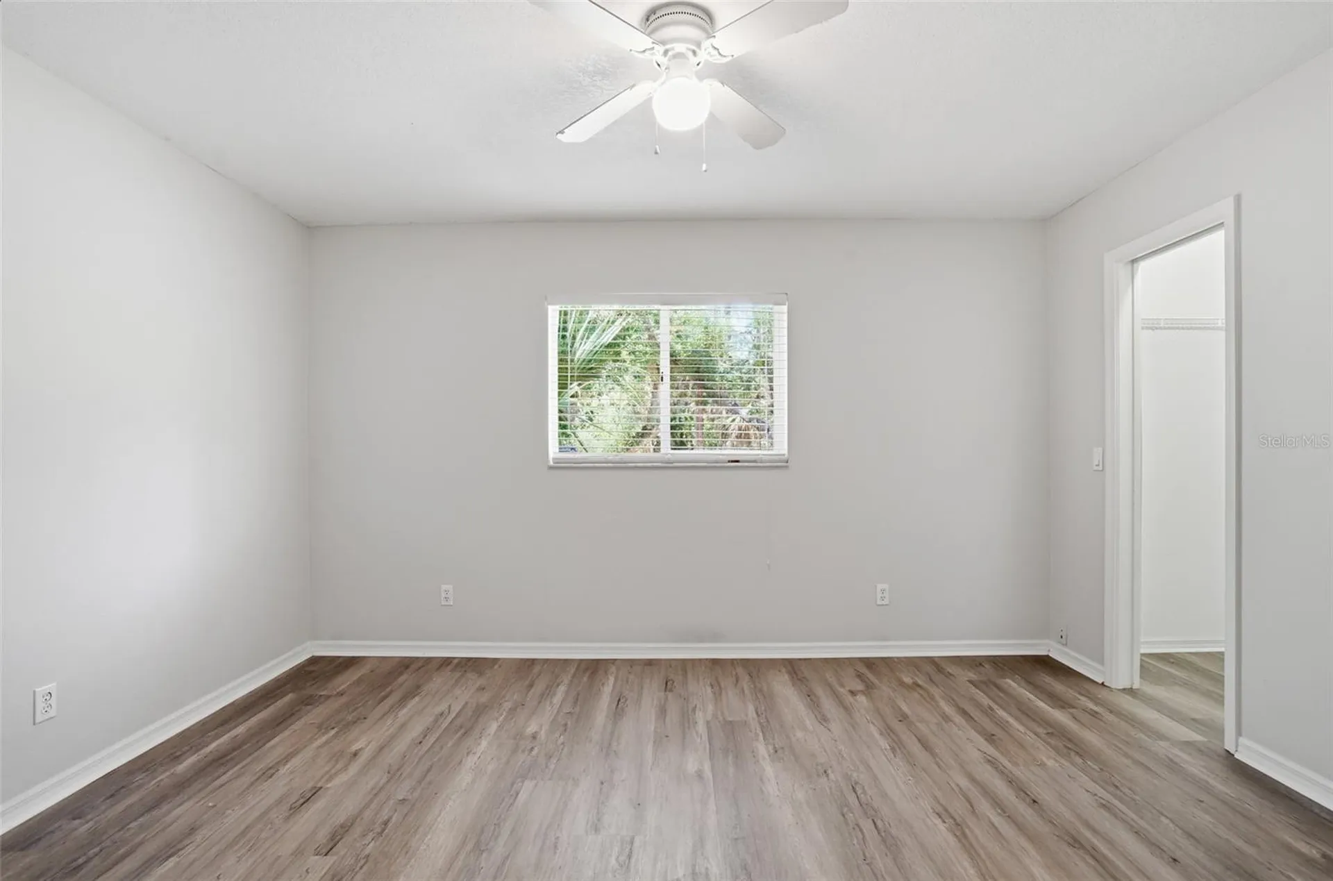 610 Woodview Way Bradenton FL 34212