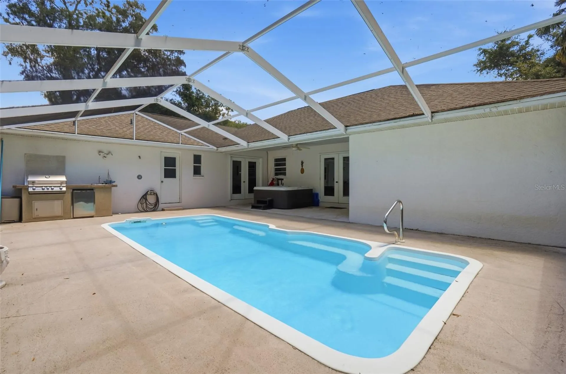 610 Woodview Way Bradenton FL 34212