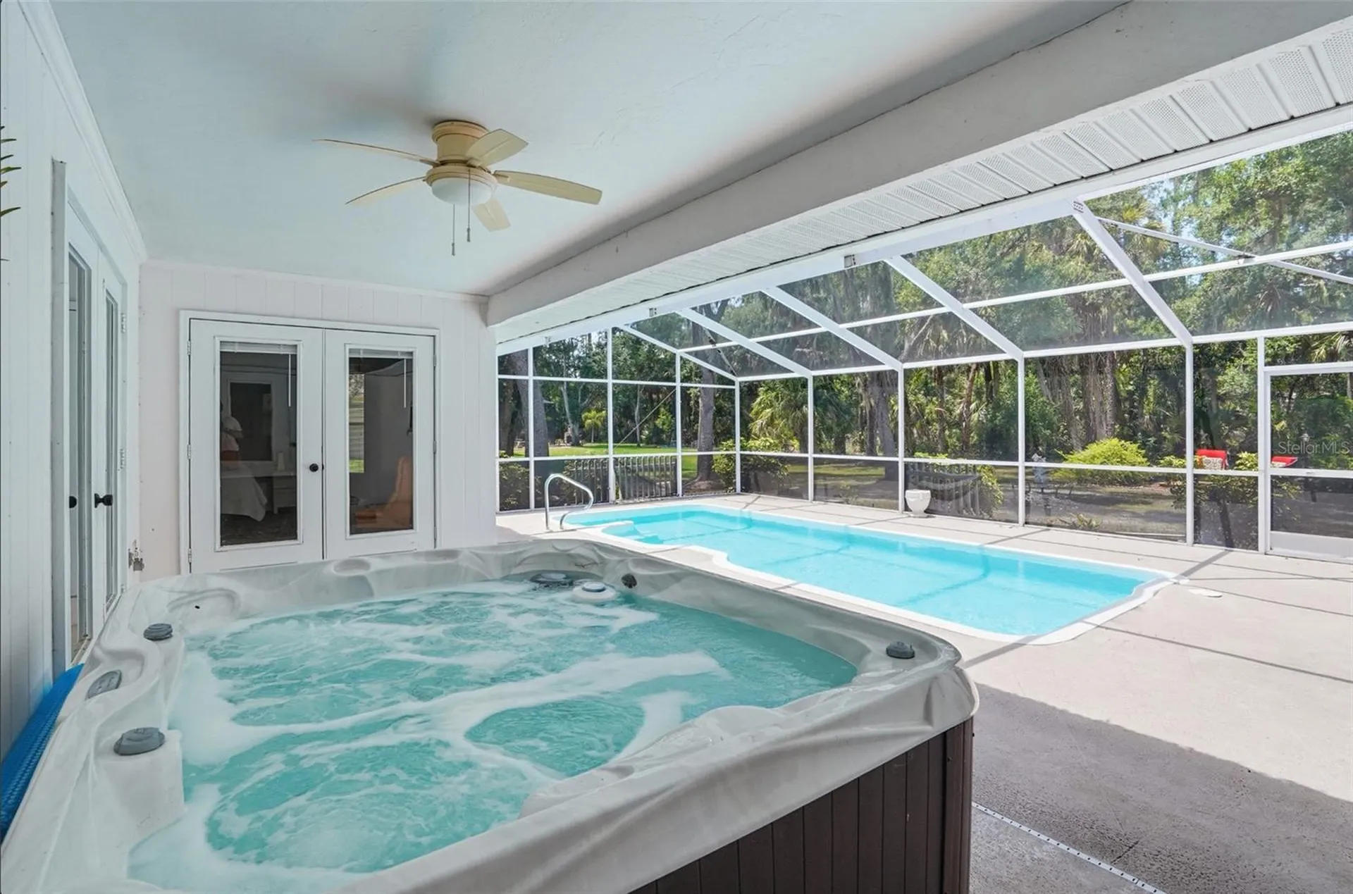 610 Woodview Way Bradenton FL 34212