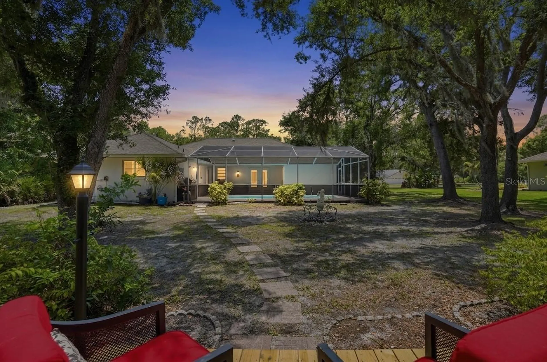 610 Woodview Way Bradenton FL 34212