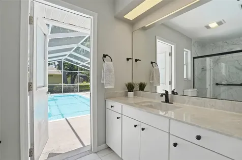 610 Woodview Way Bradenton FL 34212