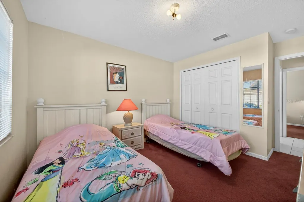1416 Thousand Oaks Boulevard Davenport FL 33896