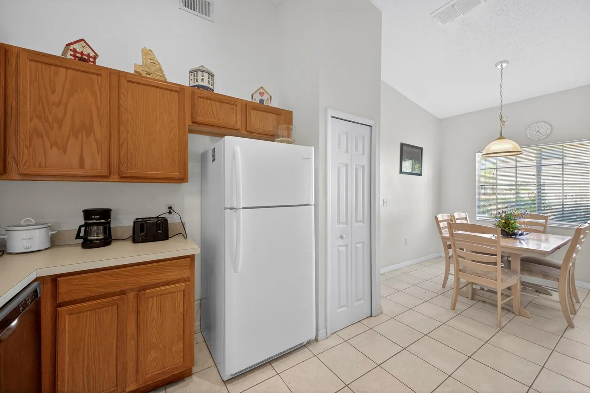 1416 Thousand Oaks Boulevard Davenport FL 33896
