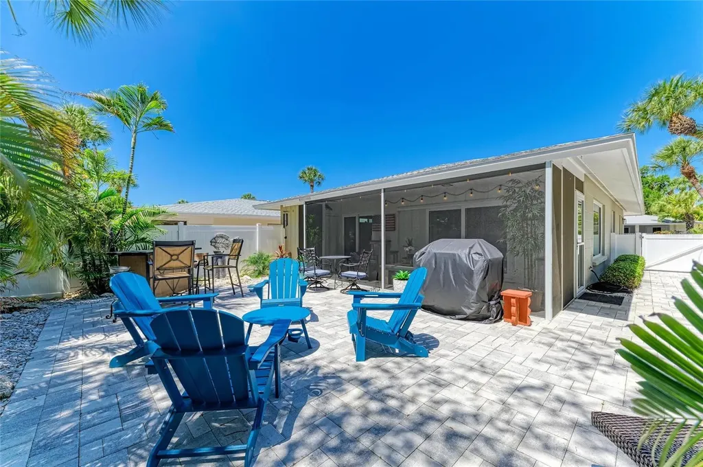 1218 Moonmist Circle Sarasota FL 34242