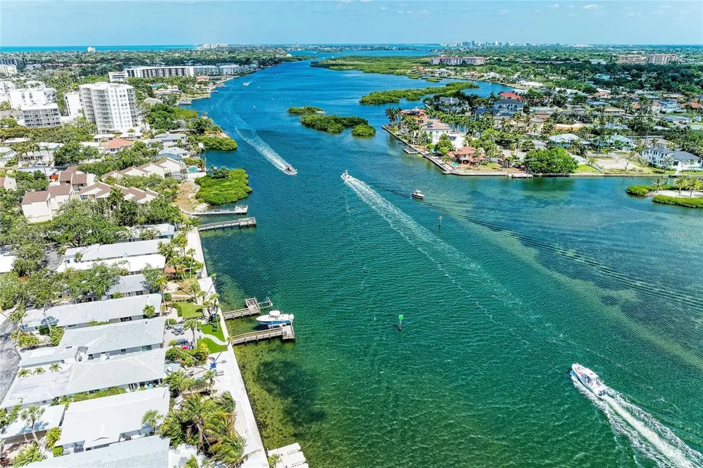 1218 Moonmist Circle Sarasota FL 34242