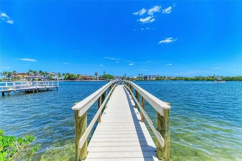 1218 Moonmist Circle Sarasota FL 34242