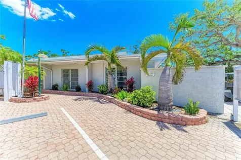 1218 Moonmist Circle Sarasota FL 34242